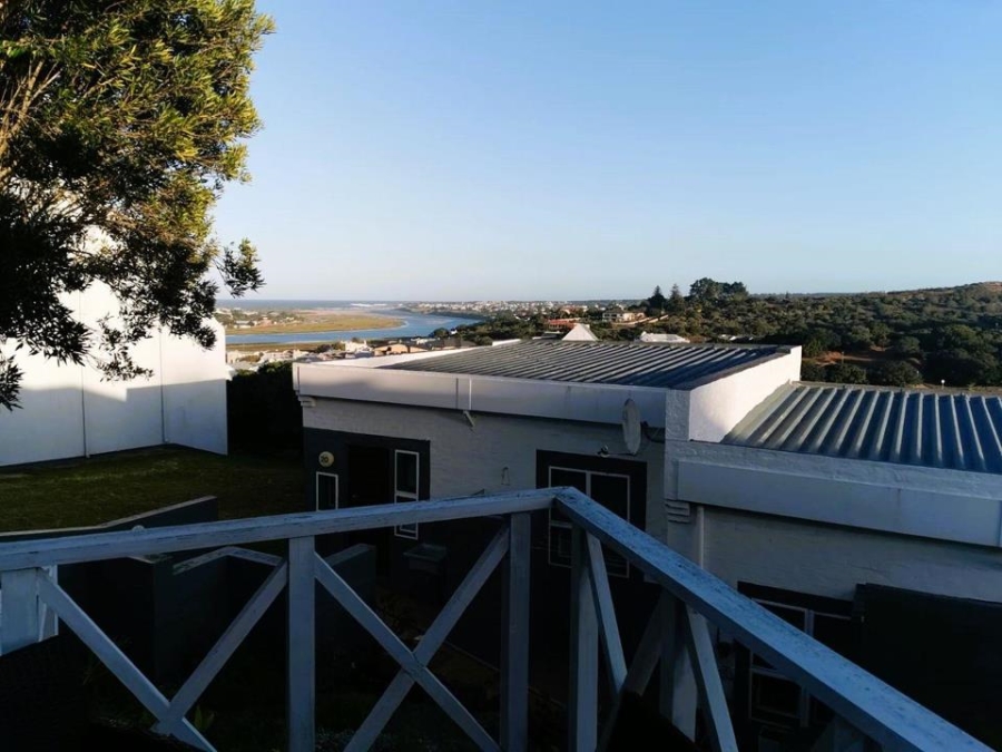 3 Bedroom Property for Sale in Stilbaai Wes Western Cape